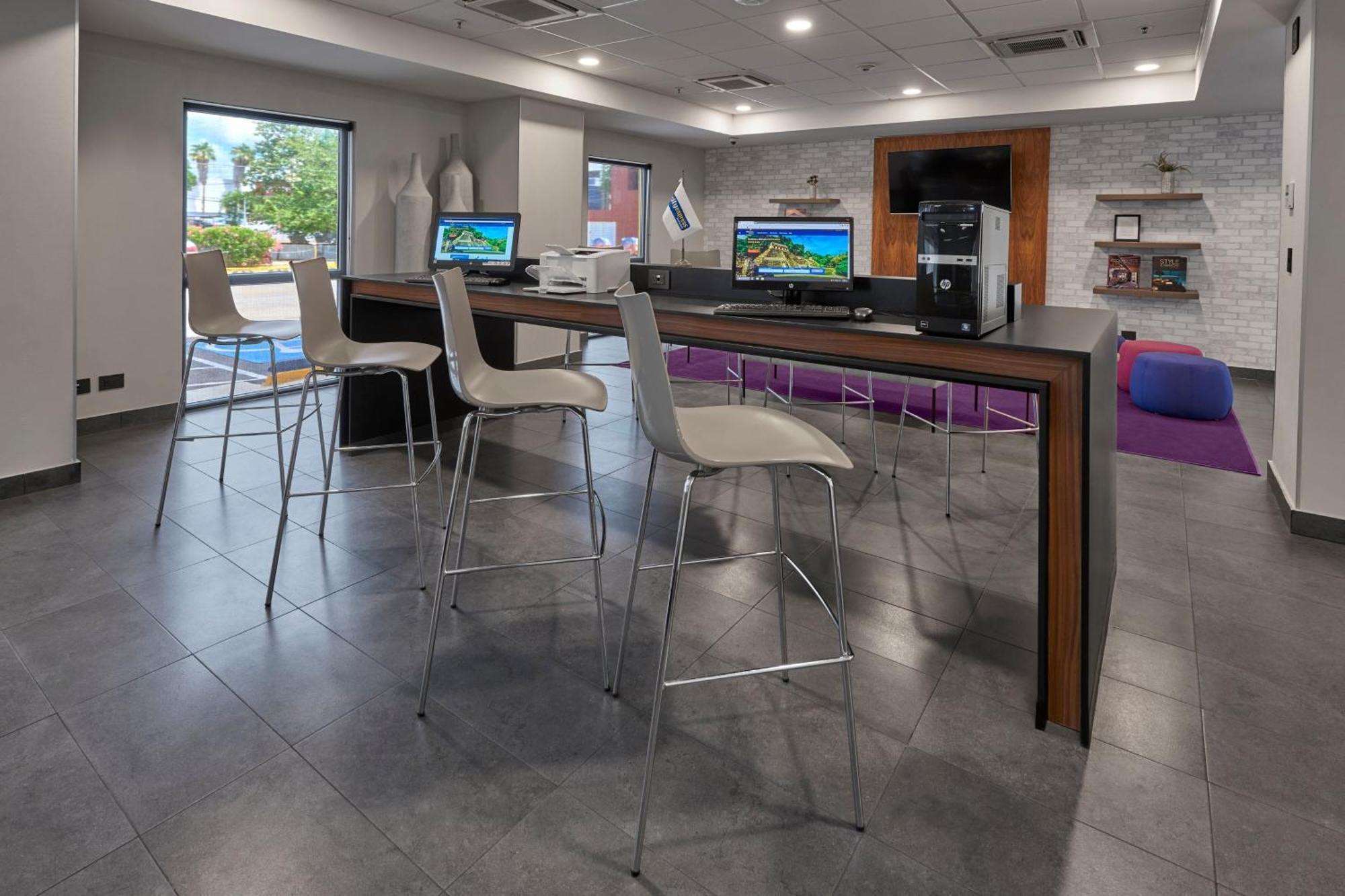 City Express By Marriott מרידה מראה חיצוני תמונה