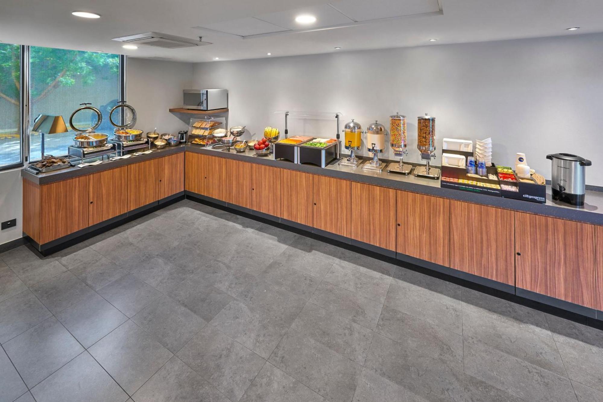 City Express By Marriott מרידה מראה חיצוני תמונה