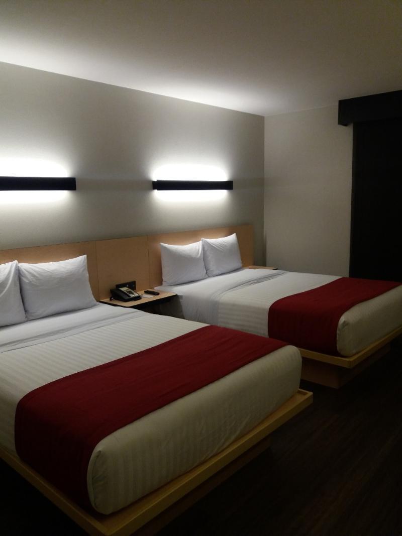 City Express By Marriott מרידה מראה חיצוני תמונה